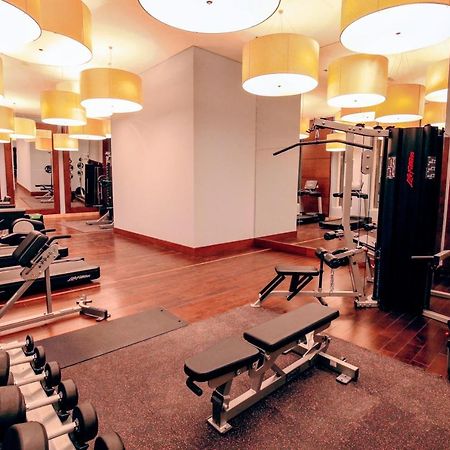 Grand Mercure Hotel Дубай Екстериор снимка