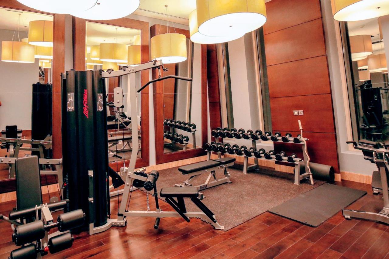 Grand Mercure Hotel Дубай Екстериор снимка