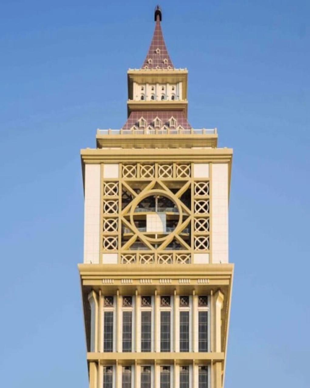 Grand Mercure Hotel Дубай Екстериор снимка